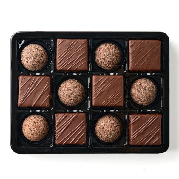 Шоколадні цукерки з трюфелем 50-90 фото