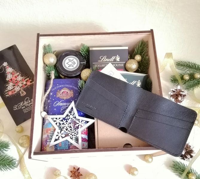 Мужской подарочный набор на Новый год с кожаным портмоне №1042 1042 фото