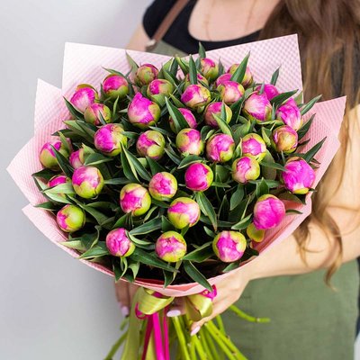 Букет из 35 розовых пионов Украина 14070 фото