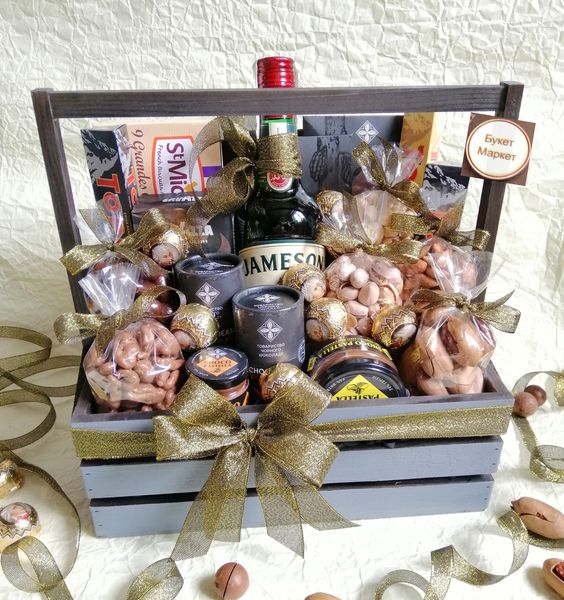 Мужской подарочный набор с орехамии и шоколадом №896 896 фото