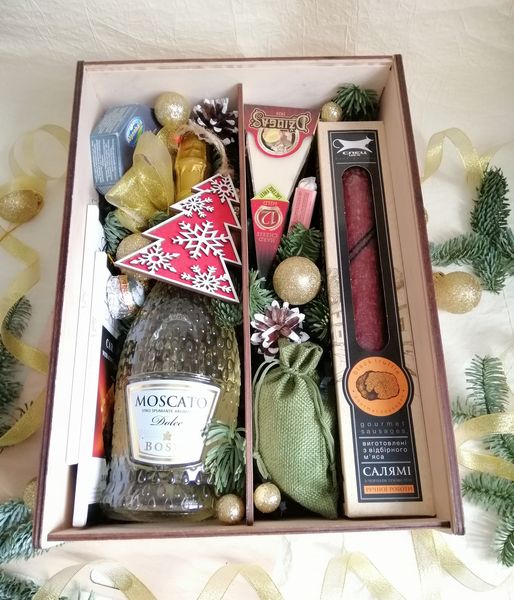 Подарочный набор для женщины на Новый год + Напиток №1046 1046 фото