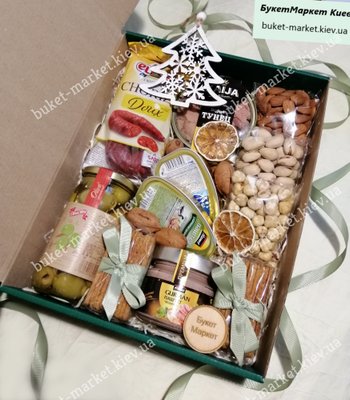 Подарочная коробка на Новый год с продуктами №349 349 фото